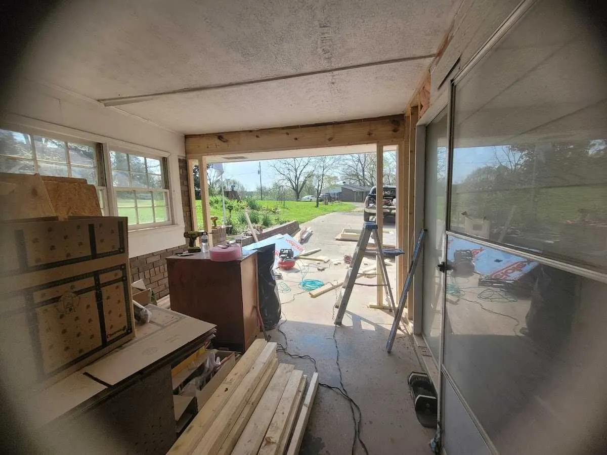 Air movers and dehumidifier for Drying & Dehumidification in Corinth